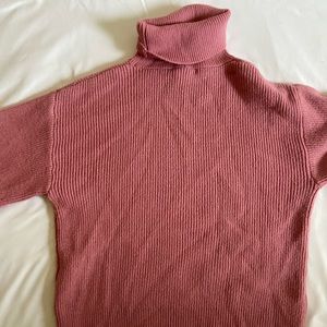 Forever 21 Pink sweater size small